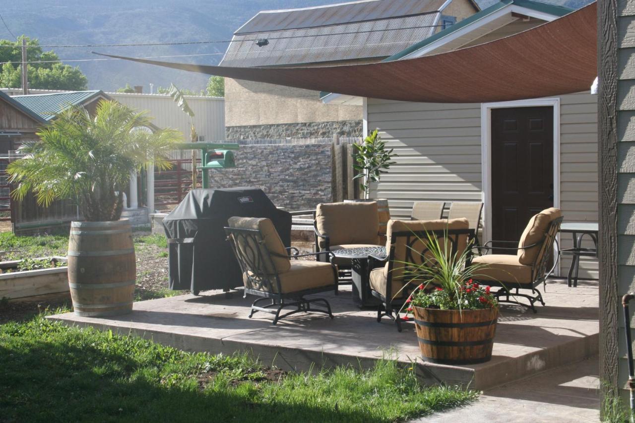 Laytons Loft Bed And Breakfast Manti Exterior photo